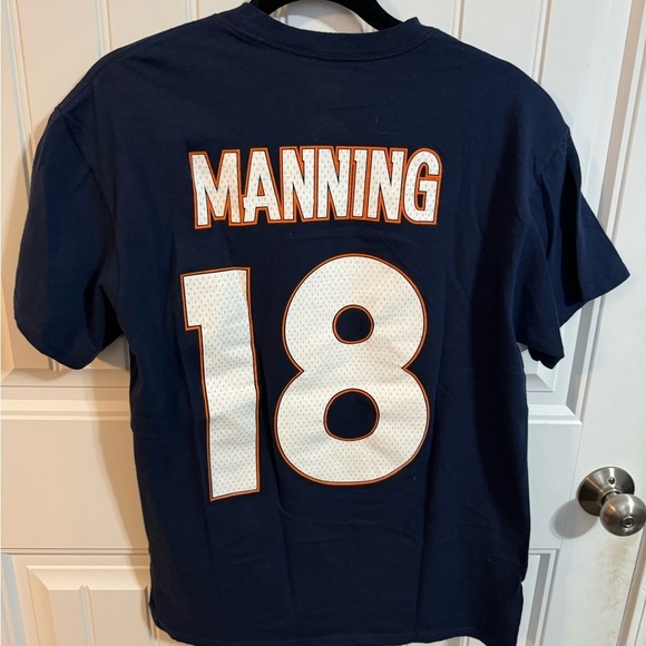 Peyton Manning Broncos T-Shirt Jersey - Picture 3 of 5